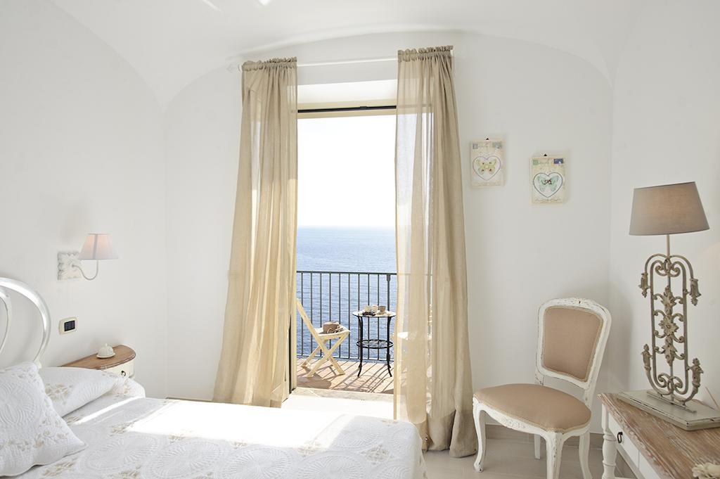 La Maurella Bed & Breakfast Praiano Room photo